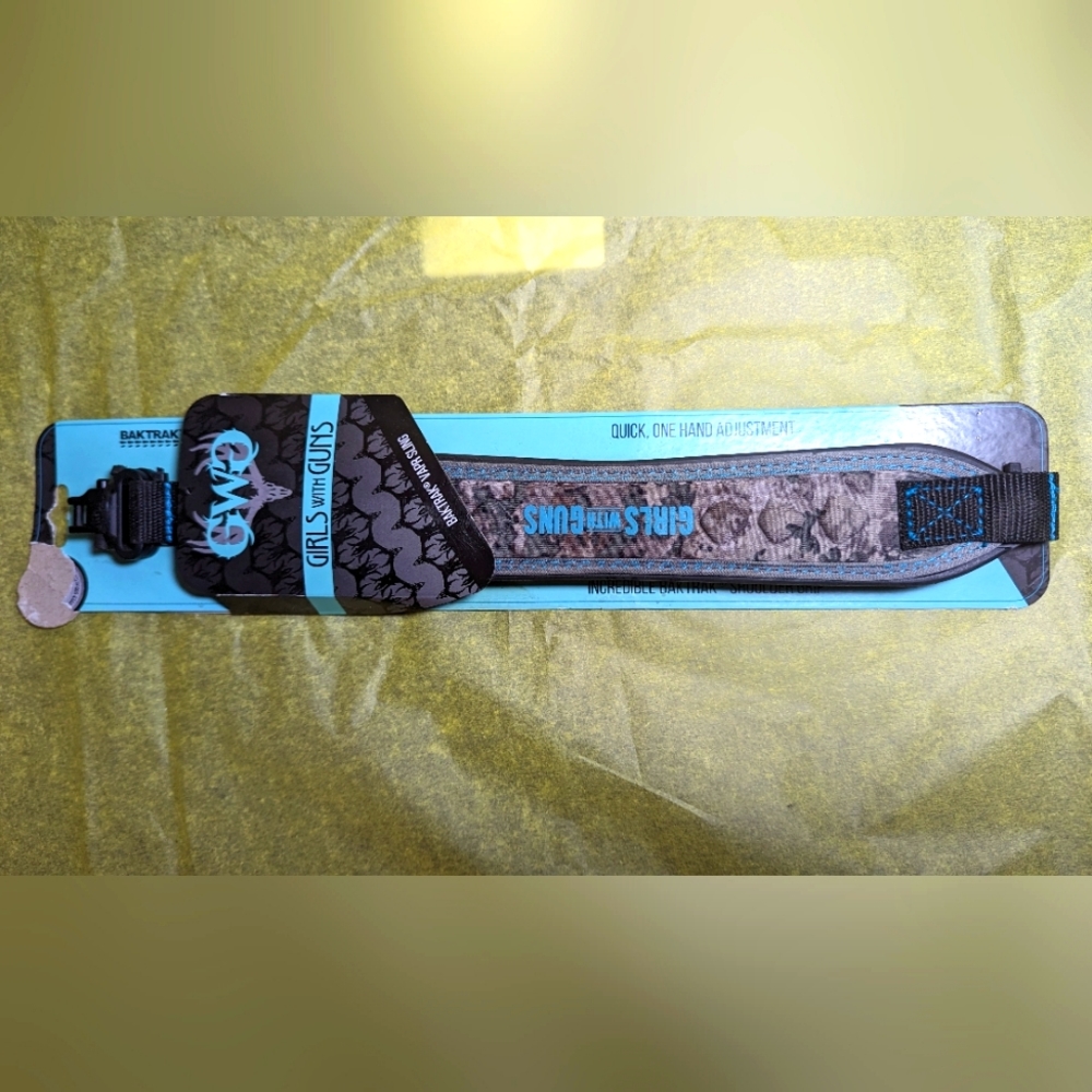 Baktrak Girls with Guns VAPR Sling